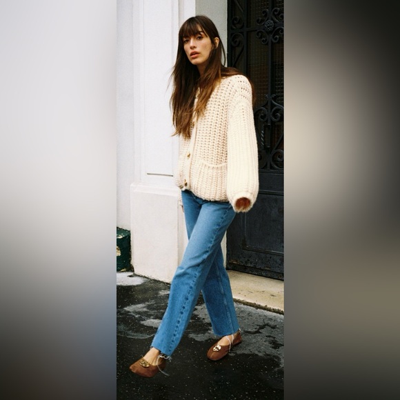 Zara HW 5-Pocket Mom Blue Jeans | Front Zip & Button | Straight Leg | 6 | NWT - Picture 3 of 8